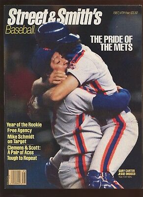 1987 Street & Smith Baseball Yearbook Gary Carter New York Mets EXMT+