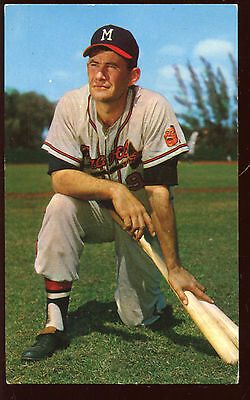 1961 Milwaukee Braves Postcard Joe Adcock Kneeling 2 Bats Autographed Hologram