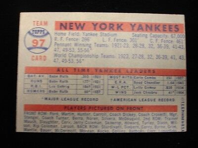 1957 Topps #97 New York Yankees Team Card - EX-MT O/C