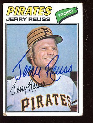 1977 Topps Baseball Card #645 Jerry Reuss Autographed