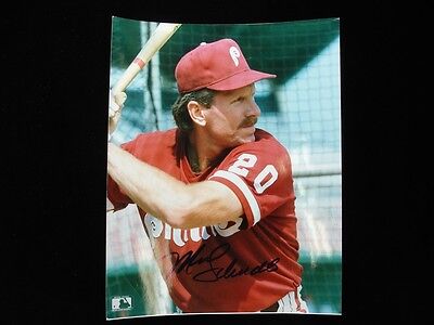 Mike Schmidt Philadelphia Phillies Autographed 8" x 10" Photograph - B&E Holo