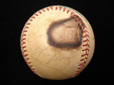 1970's Baseball Stars Autographed Baseball - 7 Signatures - B&E Hologram