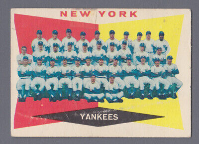 1960 Topps #332 New York Yankees Team Baseball Card Low Grade