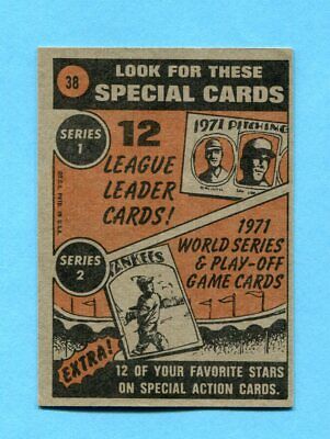 1972 Topps #38 Carl Yastrzemski In Action Boston Red Sox Baseball Card EX+ smc 