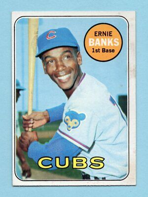 1969 Topps #20 Ernie Banks Chicago Cubs Baseball Card NM o/c lgt stas