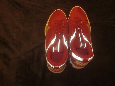 Tony Fossas (Coach) Game Used Pair of Nike Air Turf Shoes #54 - size 12