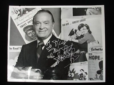 Bob Hope Autographed 8" x 10" Black & White Photograph - B&E Hologram