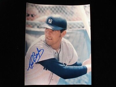 Curt Blefary NY Yankees Autographed 8" x 10" Color Photograph - B&E Hologram