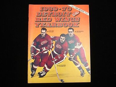 1969-70 Detroit Red Wings Hockey Yearbook 