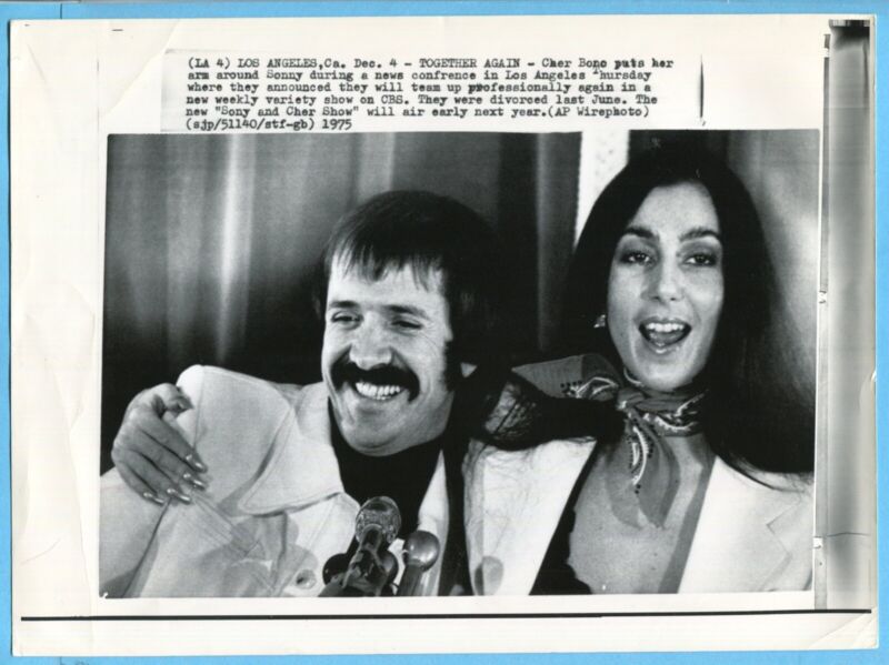 Sonny & Cher “The New Sonny & Cher Show” 1975 Vintage 8x11 Original Press Photo