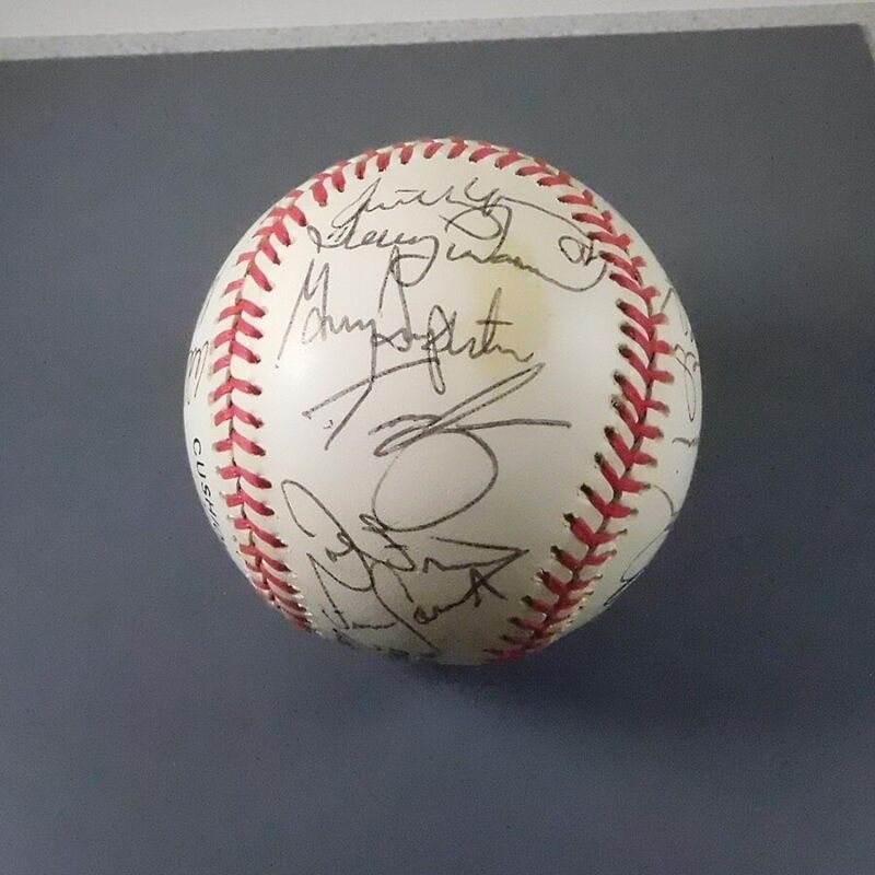 1991 Mets Multi-Signed MLB Baseball w B&E Hologram 20 Signatures