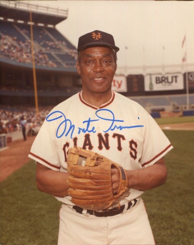 Monte Irvin San Francisco Giants HOF Signed 8X10 Photo B&E Hologram