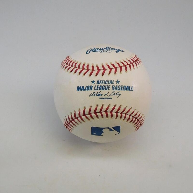 Bud Selig Signed MLB “Selig" Baseball with B&E Hologram