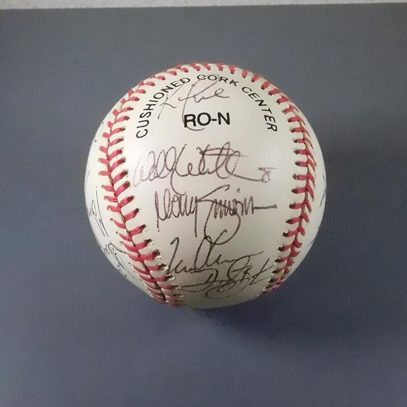 1991 Mets Multi-Signed MLB Baseball w B&E Hologram 20 Signatures