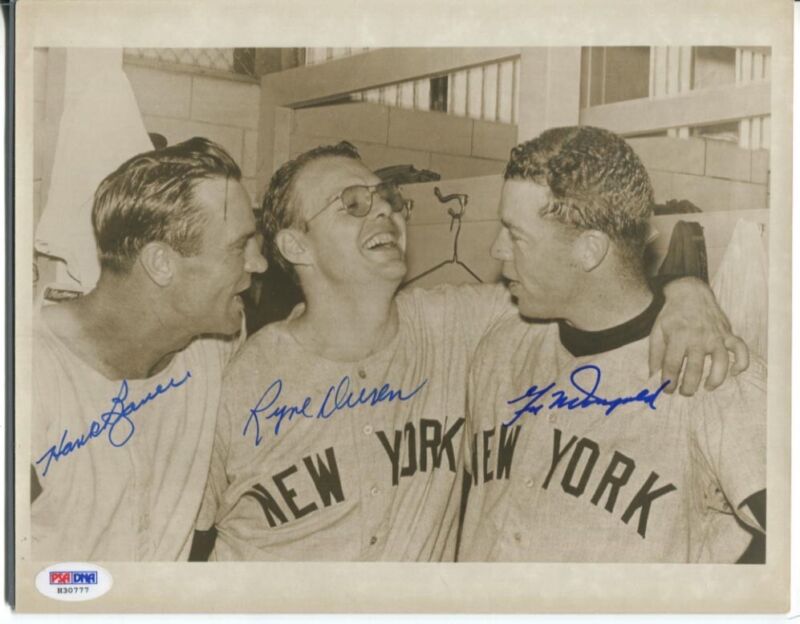 Hank Bauer Ryne Duren Gil McDougald Yankees Signed 8X10 Auto PSA Certification