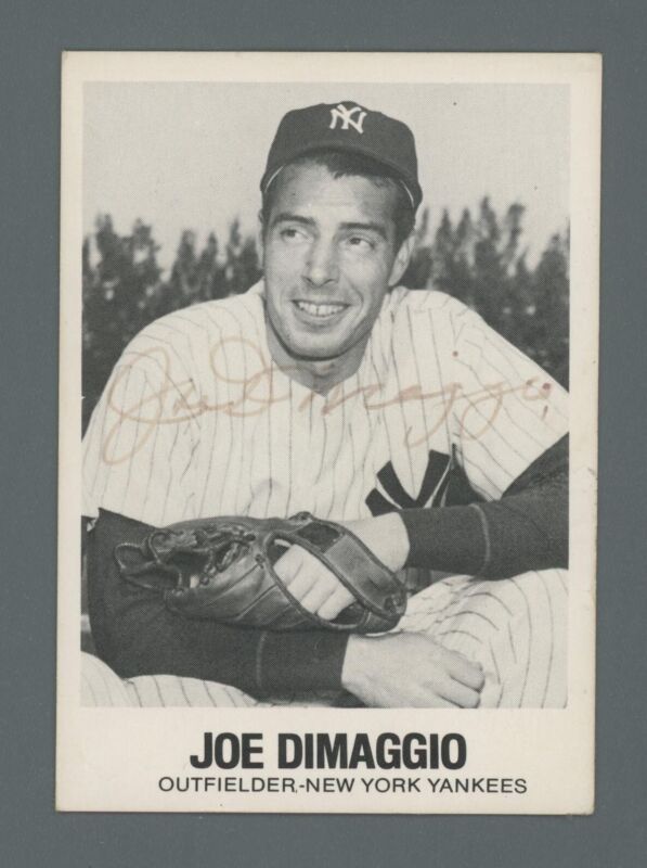 Joe DiMaggio Signed 1977 TCMA Renata Galasso Card #1 with B&E Hologram