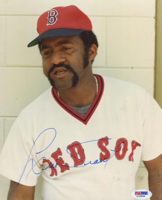 Luis Tiant Boston Red Sox Signed 8X10 Auto Photo with PSA/DNA Cert