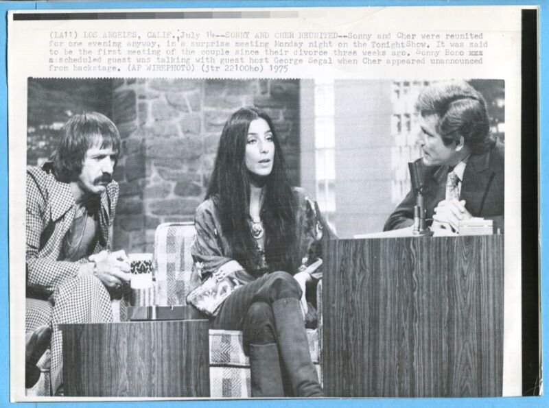 Sonny & Cher “Tonight Show Appearance” 1975 Vintage 8x11 Original AP Press Photo