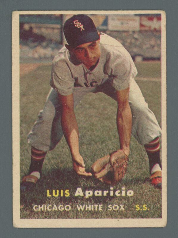 1957 Topps Card #7 Luis Aparicio - VG - 2nd Card