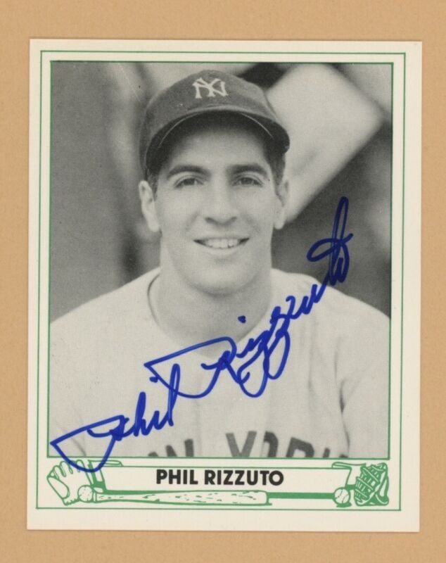 Phil Rizzuto Signed 1984 TCMA 1946 Play Ball Reprint Card #7 with B&E Hologram