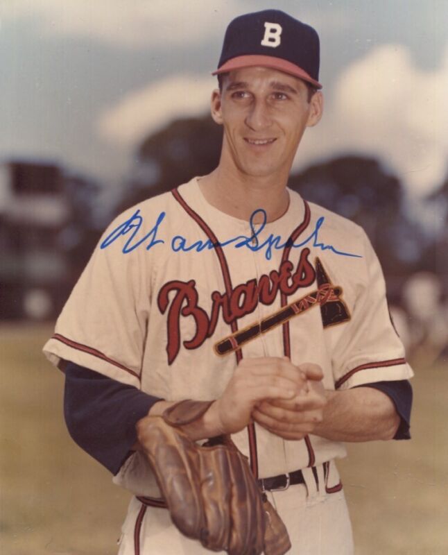 Warren Spahn Braves HOFer Signed 8X10 Auto Photo with B&E Hologram