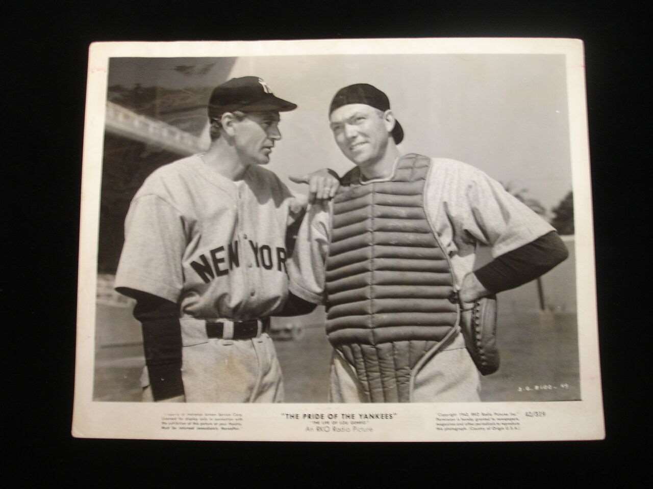 1943 Bill Dickey & Gary Cooper NY Yankees Original Wire Photograph - 8x10