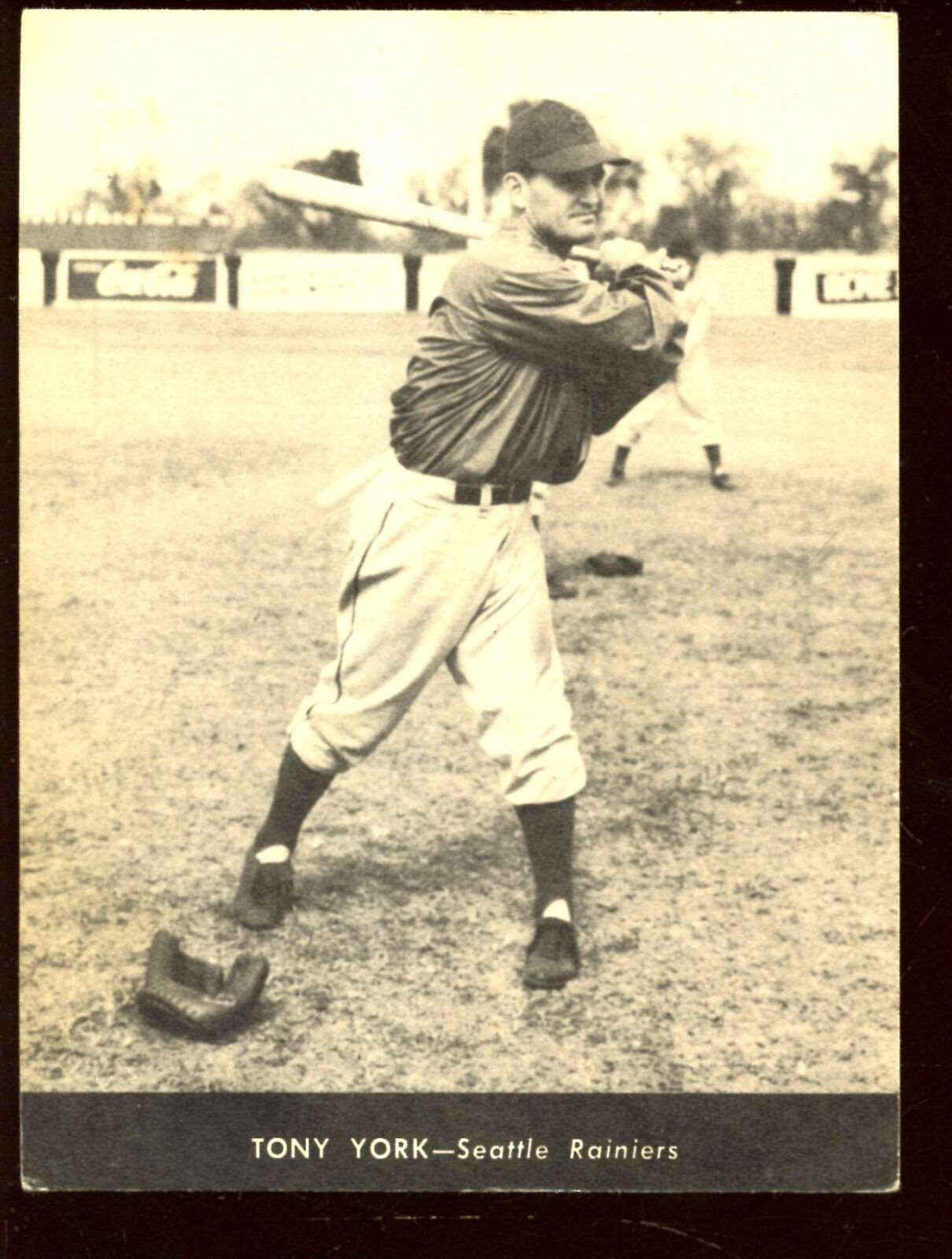 1947 Centennial Flour Baseball Card Tony York Seattle Rainiers EX