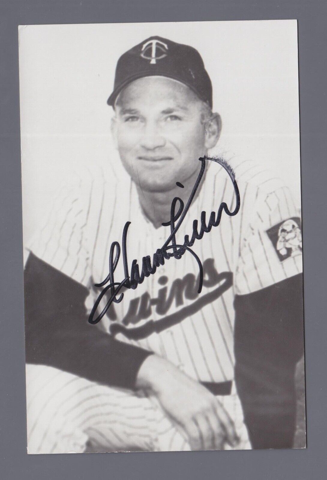 Harmon Killebrew HOF Signed Postcard with B&E Hologram