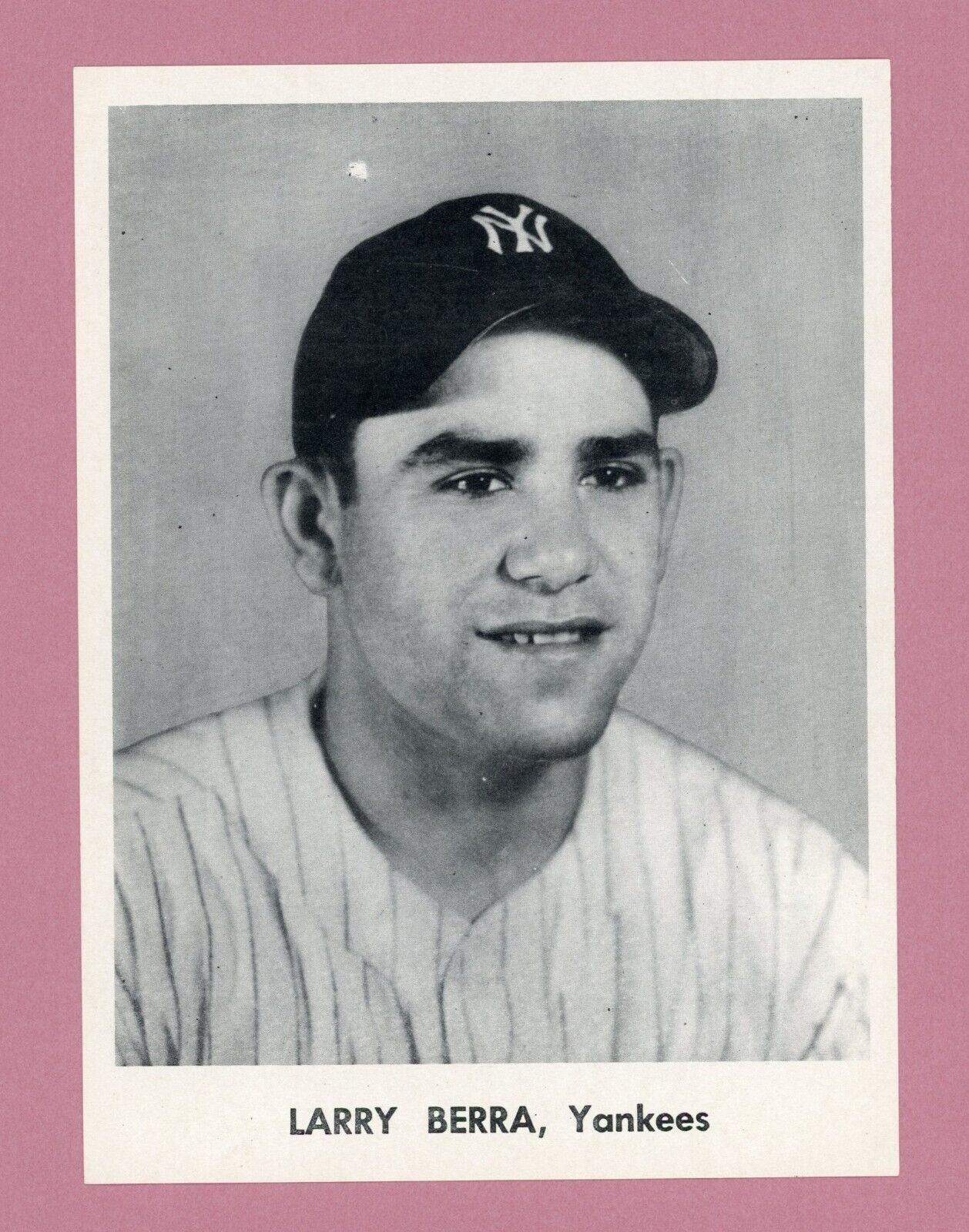 1957 Jay Publishing Yogi Berra New York Yankees Picture Pack Photo