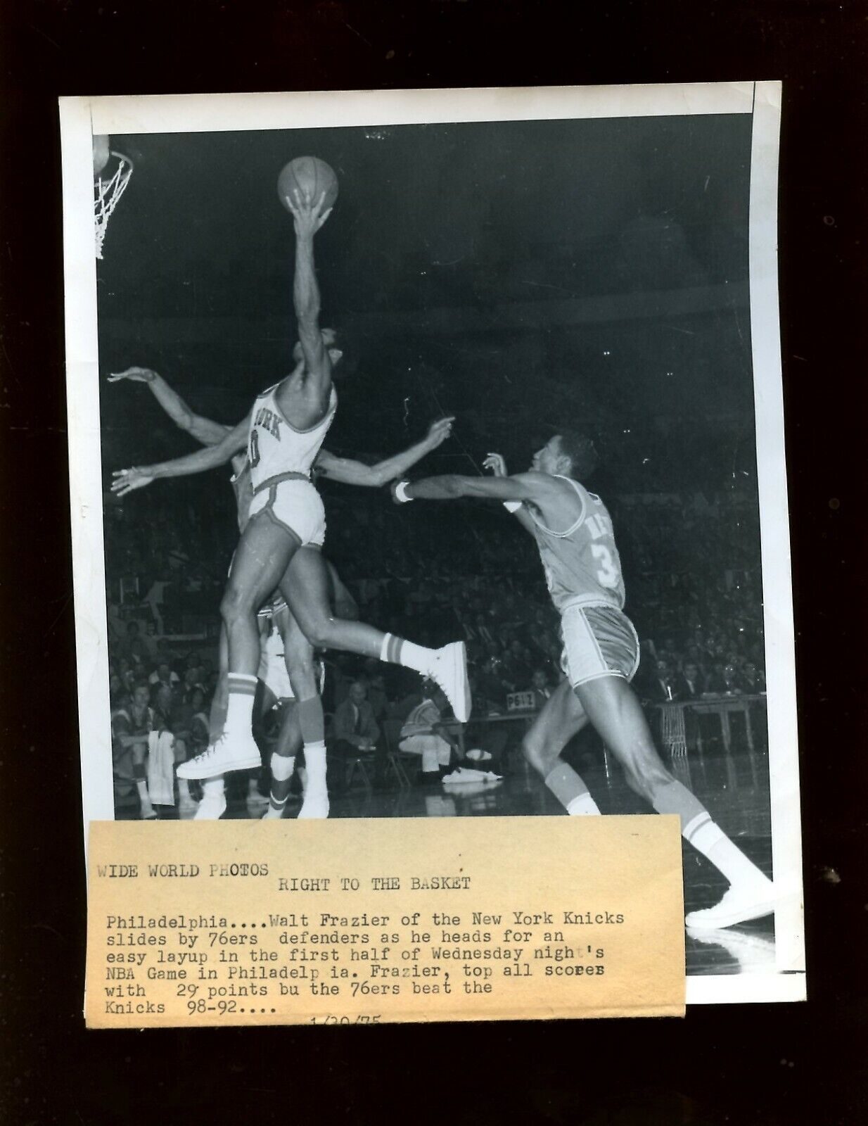 Original 1971/1975 Walt Frazier New York Knicks Wire Photos 9 Different