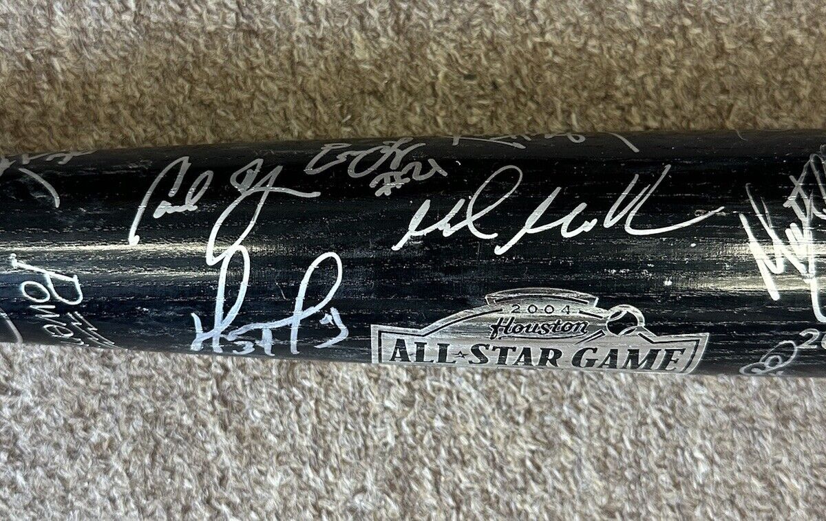 2004 A.L. All-Stars TEAM SIGNED 34” Bat 27 sigs w/ Jeter Mariano Ichiro Ortiz  +