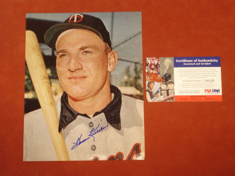 Harmon Killebrew Autograph 8 x 10 Color Photo-Twins-PSA