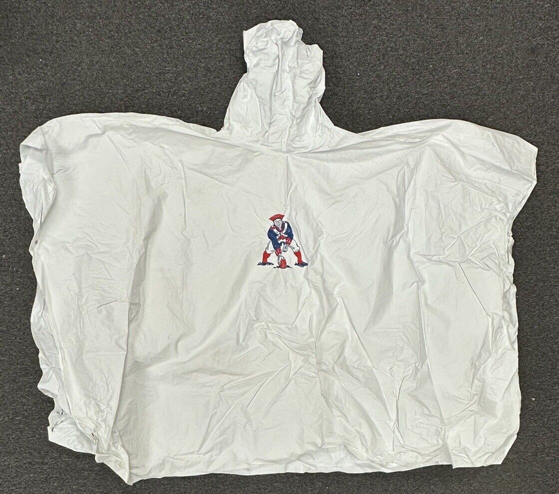 circa 1980’s New England Patriots Lightweight Plastic White Lightweight Poncho