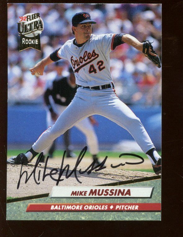 1992 Fleer Ultra Baseball Card #9 Mark Mussina Rookie Autographed NRMT