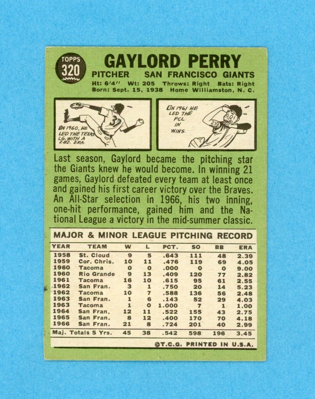 Gaylord Perry Signed 1967 Topps Card #320 Auto with B&E Hologram