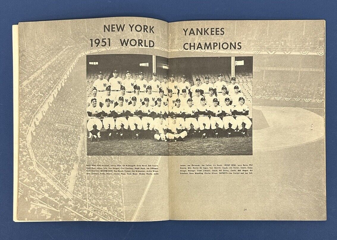 1952 New York Yankees Official Baseball Yearbook w/ Mickey Mantle - Ex