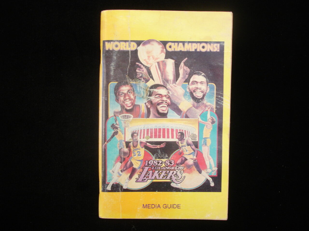 1982-83 Los Angeles Lakers Basketball Media Guide