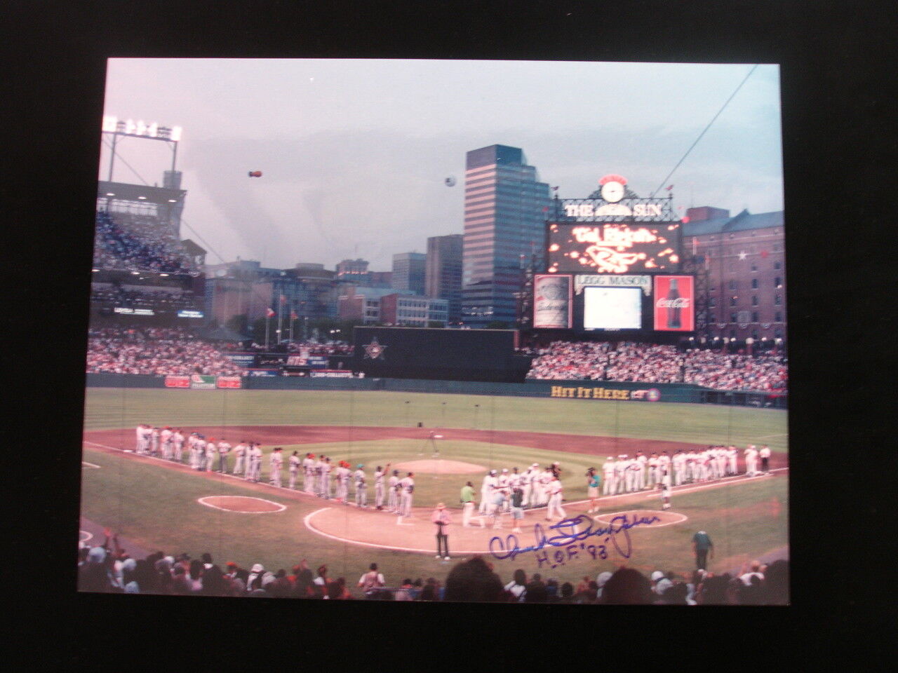 Chuck Thompson Autographed 14" x 11" Photograph - Hall of Fame Broadcaster!