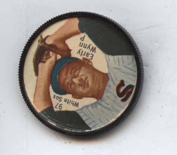 1962 Salada Baseball Coin #97 Early Wynn Pitching NRMT