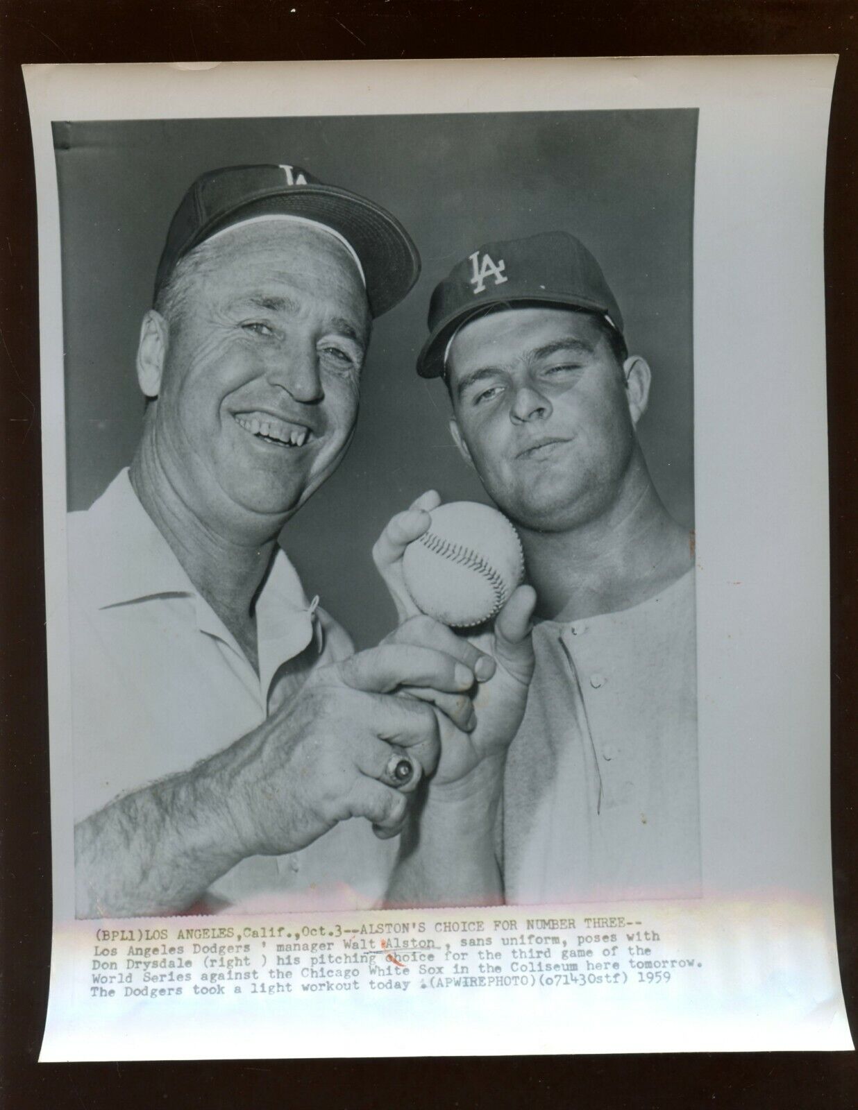 October 3 1959 Walter Alston & Don Drysdale World Series 8 X 10 Wire Photo