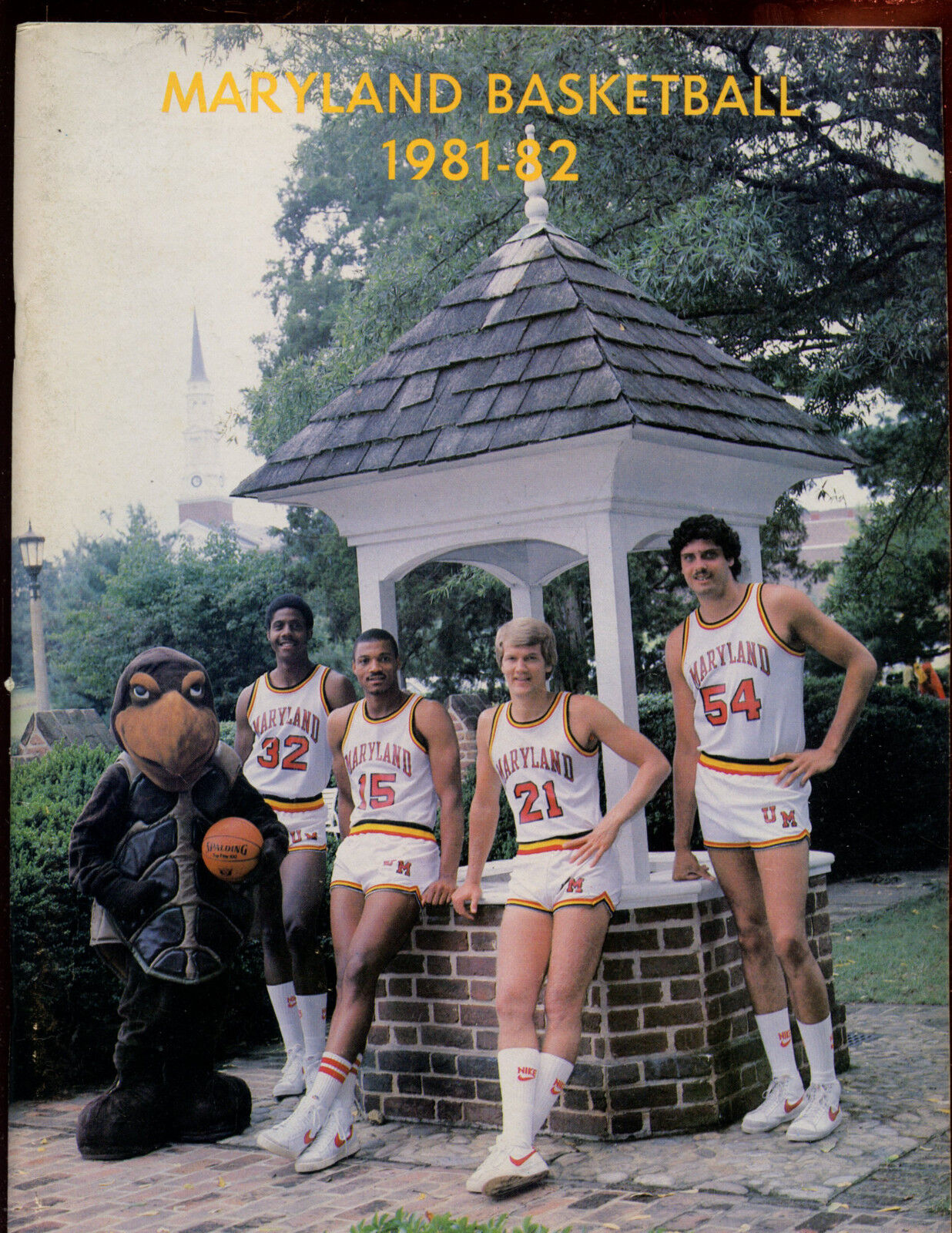 1981/1982 NCAA Basketball Yearbook Maryland EXMT