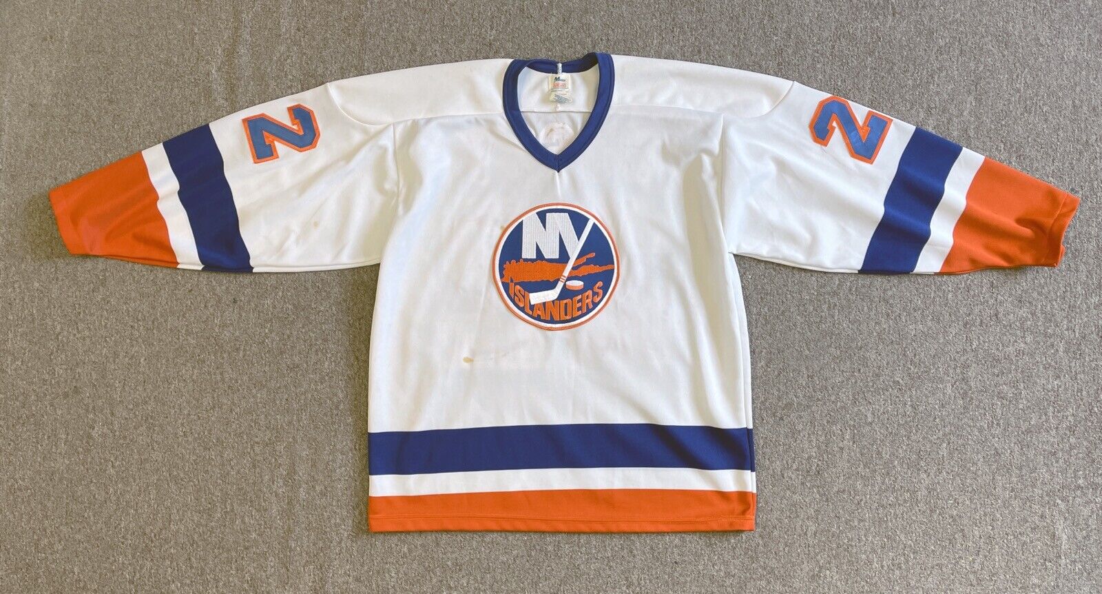 Mike Bossy Signed New York Islanders Sewn On Replica Jersey Auto with B&E Hologr