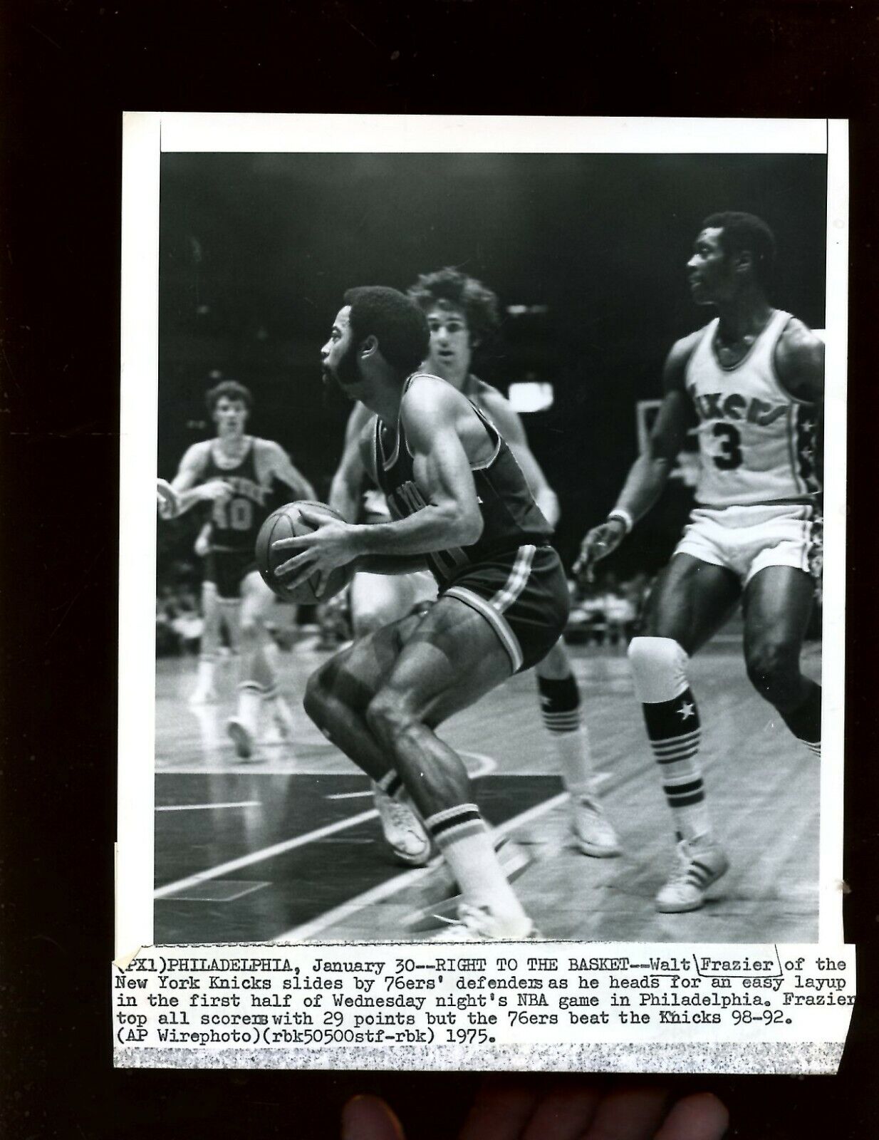 Original 1971/1975 Walt Frazier New York Knicks Wire Photos 9 Different