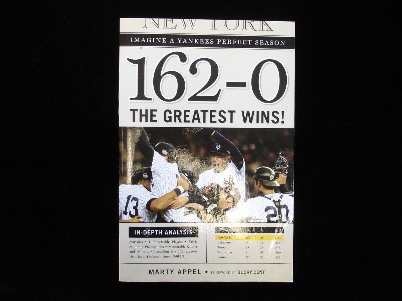 2010 '162-0 The Greatest Wins' New York Yankees Perfect Season Book - NM