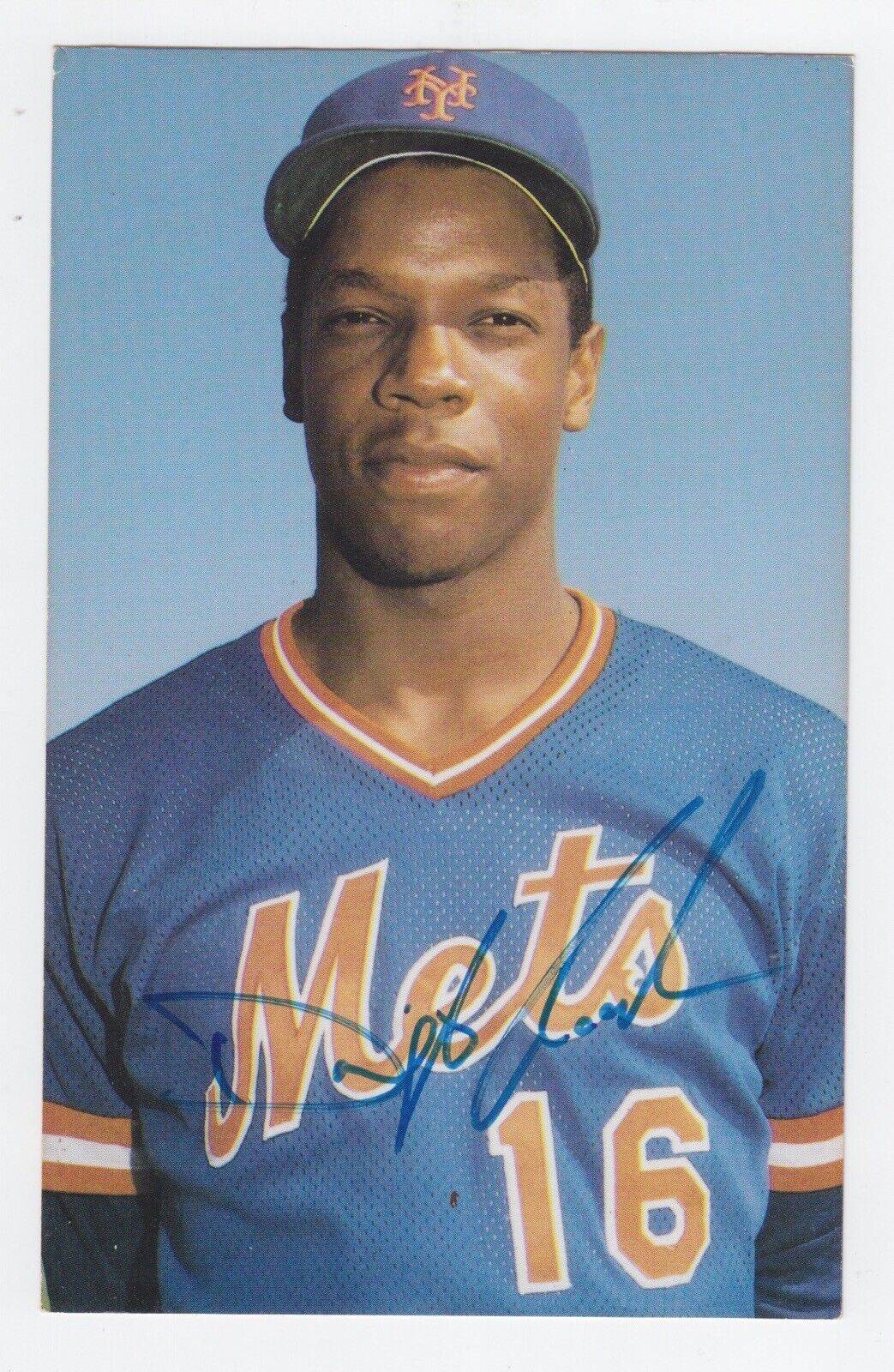 Dwight Gooden Signed Mets Team Postcard with B&E Hologram