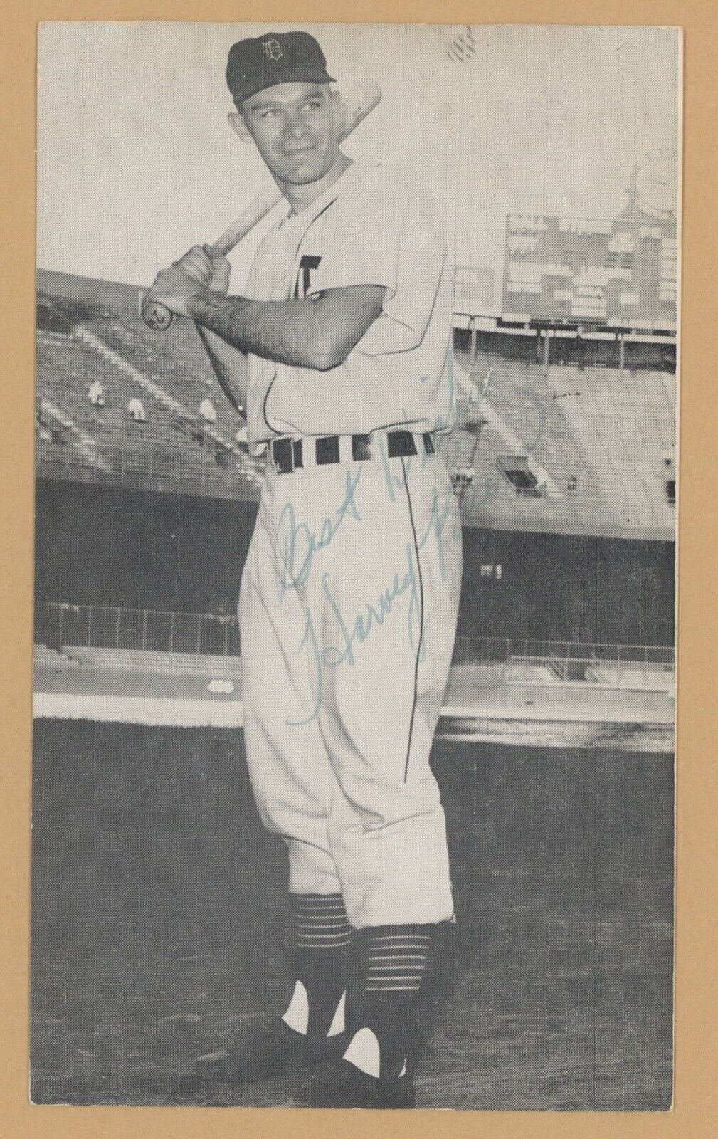 Harvey Kuenn Detroit Tigers Signed Postcard Auto with B&E Hologram