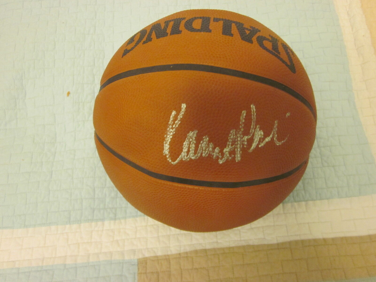 Robert Parrish Spalding Tip Off Basketball Autographed Hologram