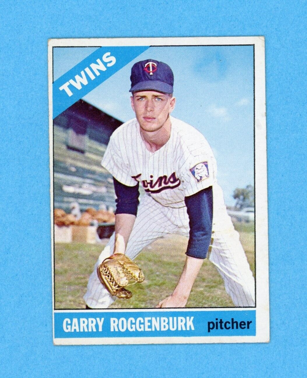 1966 Topps #582 Garry Roggenburk Minn Twins High Number Baseball Card V/E oc fwl