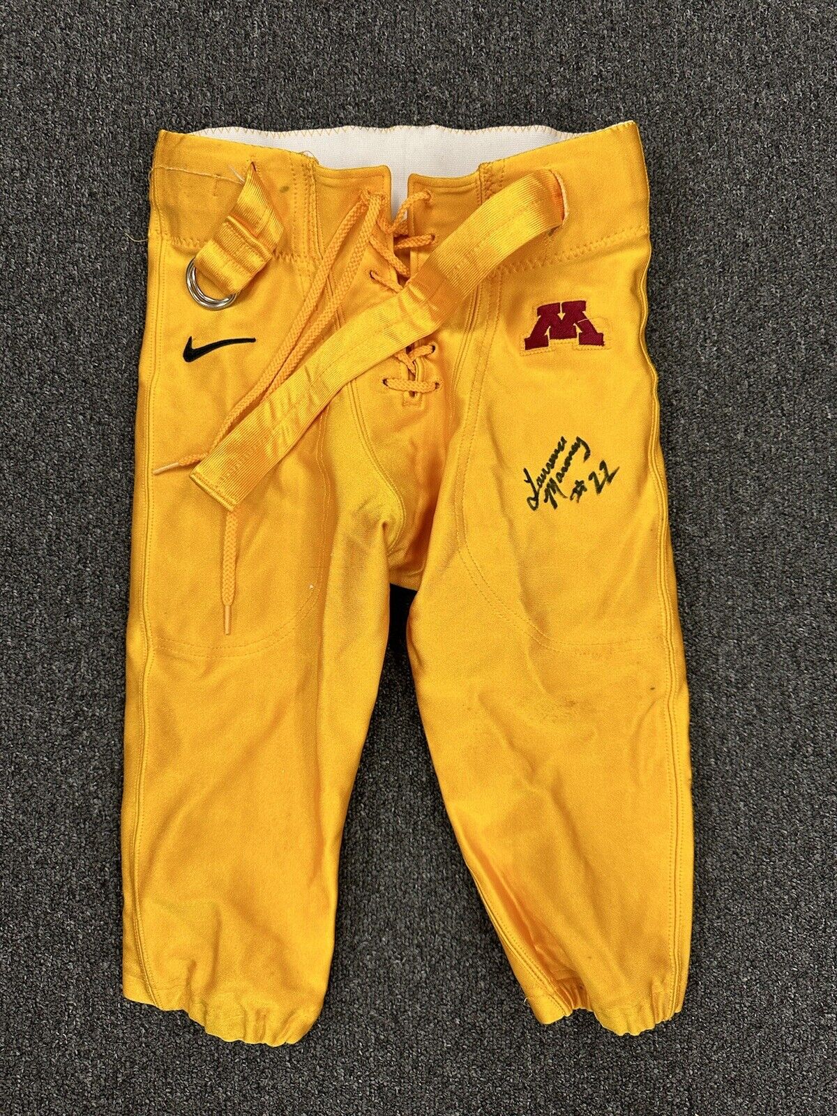 2003-05 Laurence Maroney Minnesota SIGNED GAME USED NCAA College Football Pants