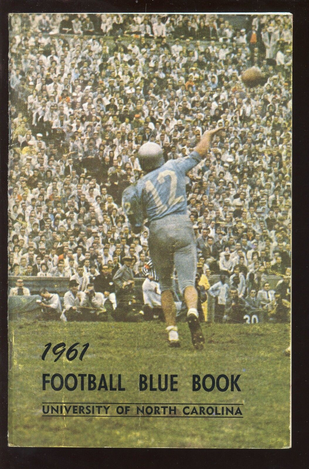 1961 NCAA Football University North Carolina Blue Book  / Media Guide EX+